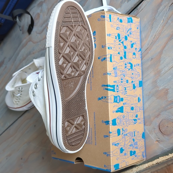 Converse Men's Shoes - Picture 10 of 11